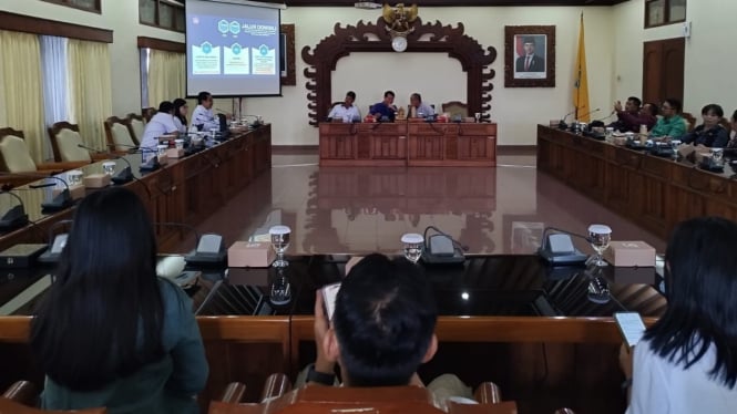 Rapat Komisi IV DPRD Bali di Gedung DPRD Provinsi Bali