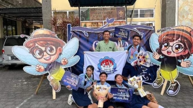 Tim Kelompok Ilmiah Remaja (KIR) SMPN 1 Seririt, Buleleng, Bali