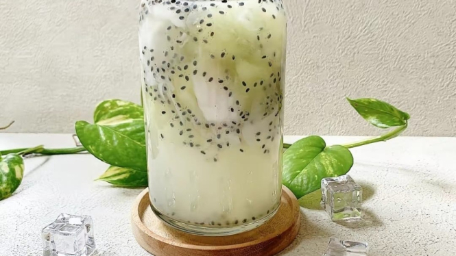 Es kuwut minuman khas Bali yang menyegarkan