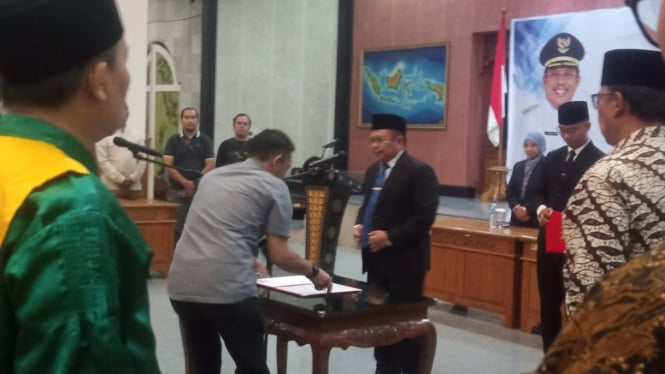 Penandatanganan kontrak kinerja