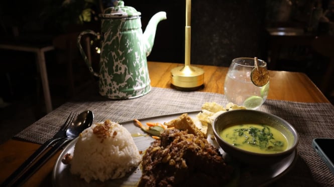 Rendang legendaris Waroeng Bernadette