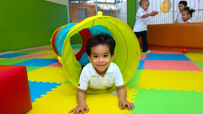Hari pertama bagi anak yang mulai masuk TK