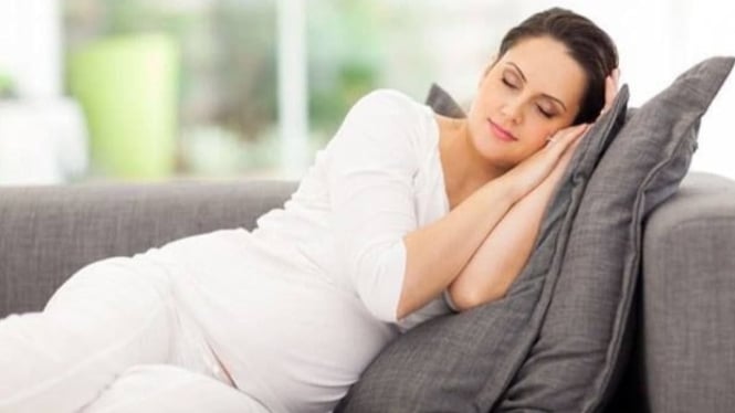 Mau kerja lebih cepat dan fokus? Coba tidur siang sebentar dulu!