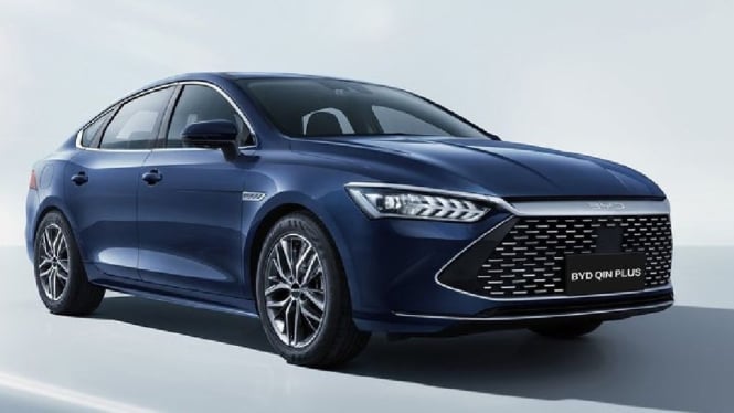 Qin Plus merupakan salah satu tipe mobil listrik dari merek BYD.