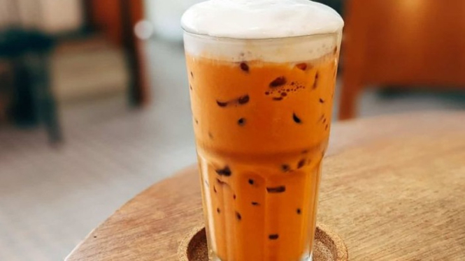 Bikin Thai Tea Enak di Rumah, Lebih Murah & Tetap Nikmat