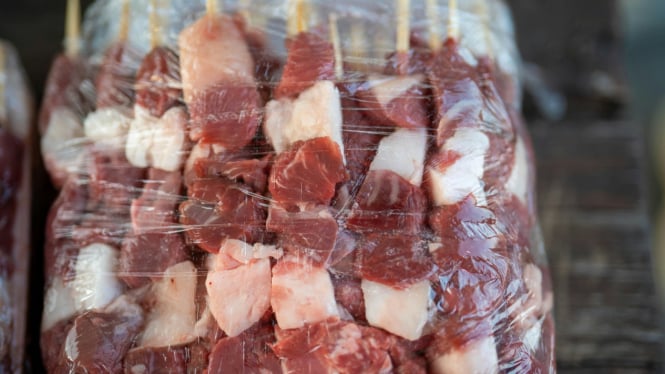 Cara menyimpan daging kurban agar awet