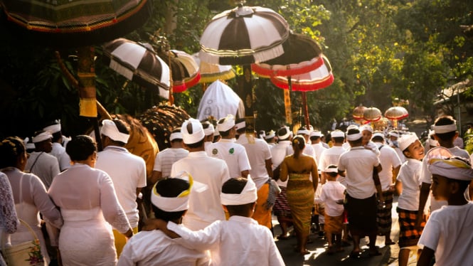 Tradisi sakral warga Bali