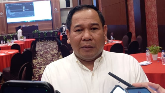 Ketua Terpilih Palang Merah Indonesia (PMI) Lombok Barat Haris Karnaen