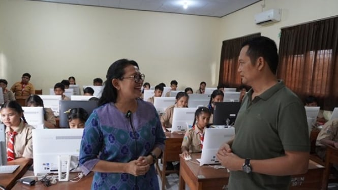 Bupati Jembrana Kembang Hartawan Pantau Psikotes