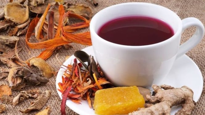 Wedang mengandung rempah penghilang masuk angin.