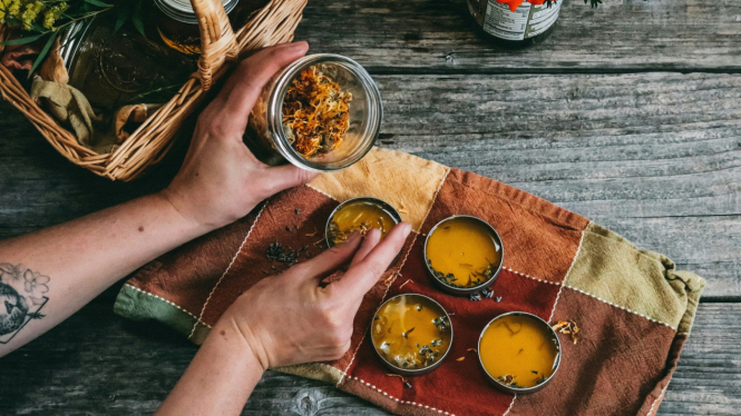 Sentuhan modern pada warisan jamu