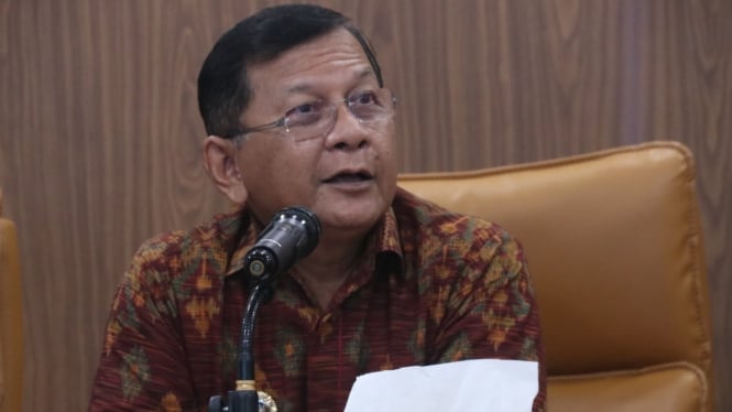 Bupati Buleleng I Nyoman Sutjidra