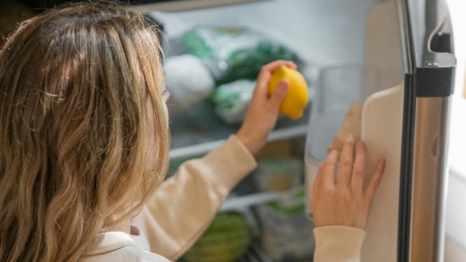 Simpan sayur di kulkas dengan teknik tepat agar tetap segar