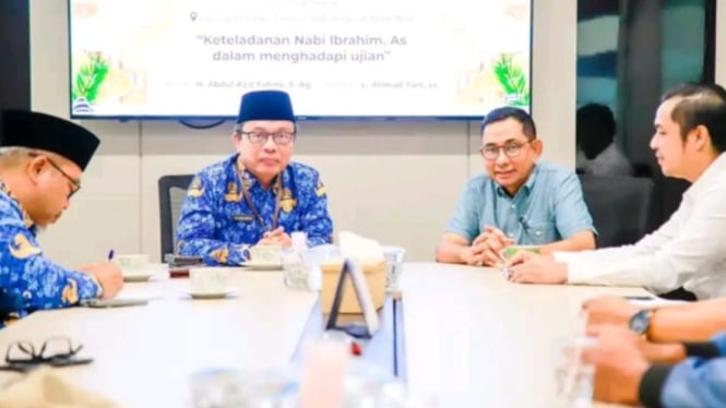 Asisten I L. Martawang Rapat dengan Lombok Epicentrum Mall