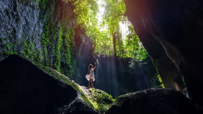 Suasana magis gua lokasi Tukad Cepung