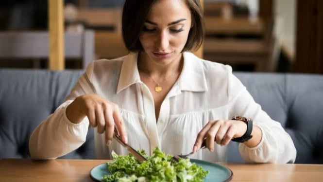 Makan menjadi ritual yang menenangkan lewat mindful eating