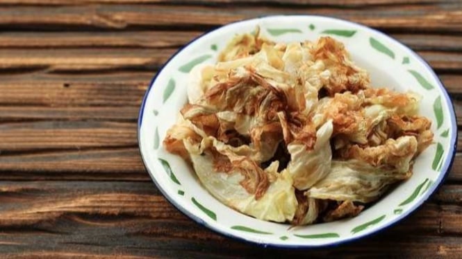 Kol goreng sebagai makanan pendamping