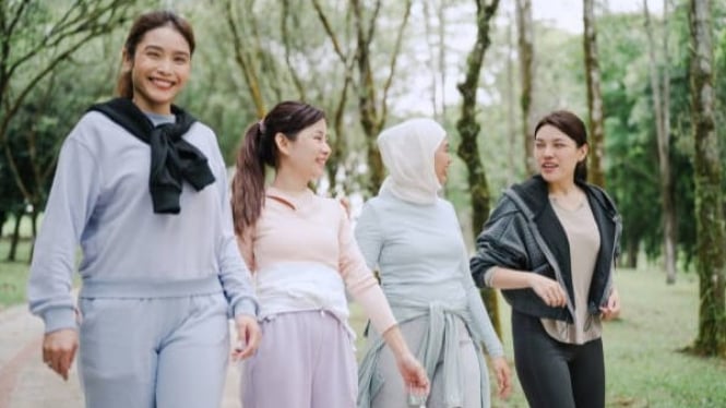 Menikmati udara segar dan kehijauan dimulai dari taman kota terdekat