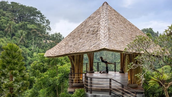 Yoga sambil dengar suara alam? Ini tempatnya