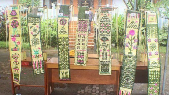 Setiap pola dan warna lamak memiliki filosofi tersendiri