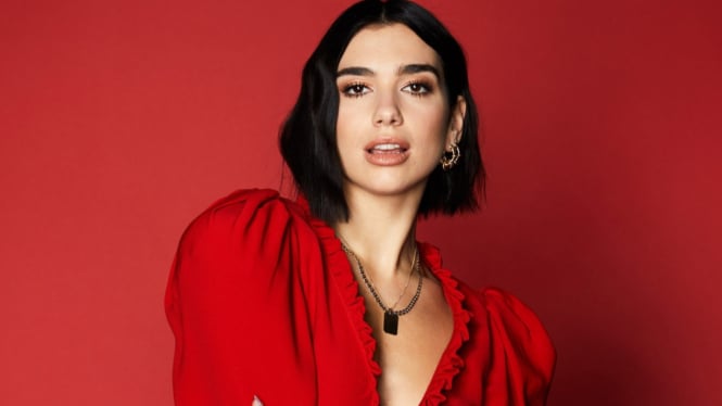 Tampil Cantik Dan Sehat Ala Dua Lipa