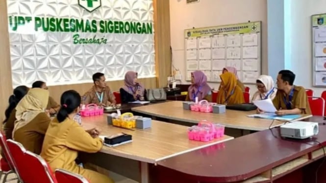 Tim Dinas Kesehatan Lombok Barat Evaluasi