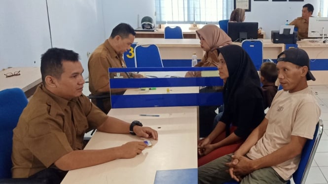 Pelayanan tatap muka Disnaker Lombok Barat