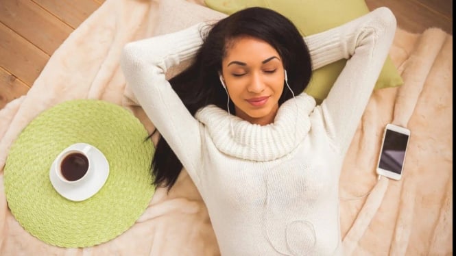 Me time bisa jadi bentuk self-care terbaik