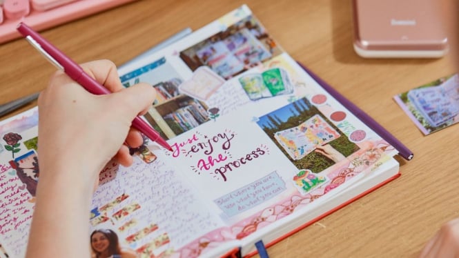 Temukan Arti Menulis Jurnal