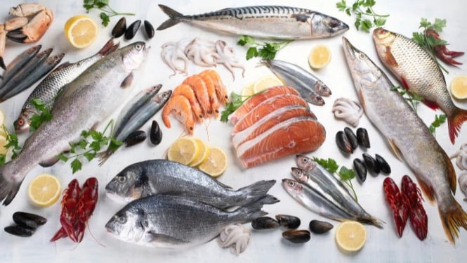 Pilih ikan segar dengan ciri alami tanpa bahan pengawet