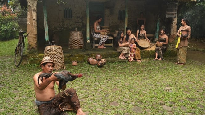 Kehidupan di Desa Bali Klasik