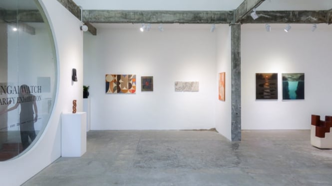 Seni kontemporer di galeri Canggu