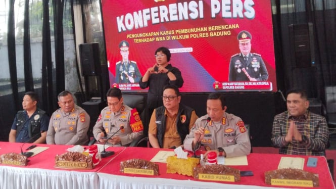 Konferensi Pers Kasus Penembakan WNA Australia
