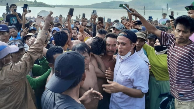 Evakuasi korban tenggelam di Bendungan Tanju Dompu