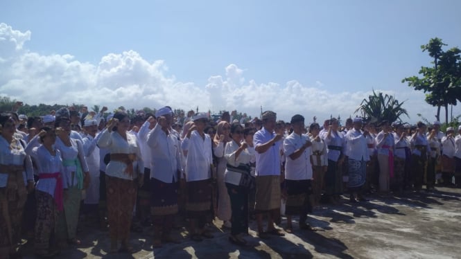 Ratusan PPPK Pemkab Jembrana dilantik di Pantai