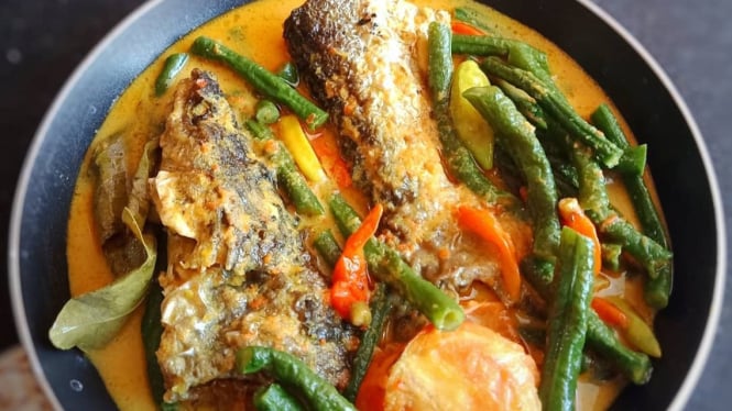 Ilustrasi Gulai Ikan Patin