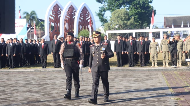 Kapolresta Mataram Pimpin Upacara HUT Bhayangkara ke  76