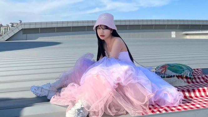 Jo Yuri tampil cantik di balik layar MV-nya