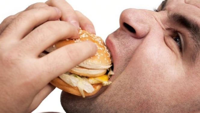 Cheat day tetap harus wajar agar tidak keterusan