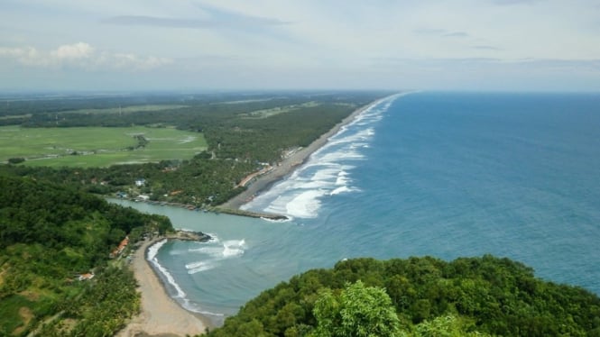 Taman Bumi Warisan Alam dan Budaya