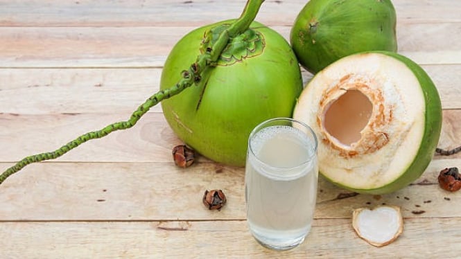 Air Kelapa yang Menyegarkan