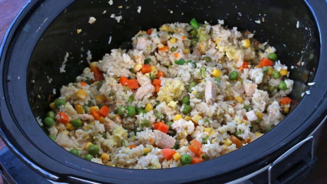Memasak Nasi Goreng dengan Rice Cooker