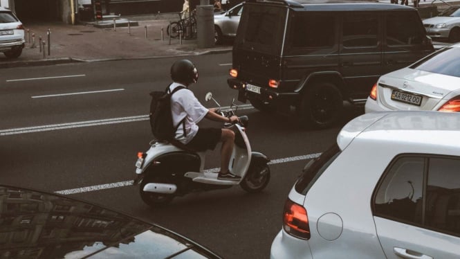 Gesit di tengah macet, motor matic jadi solusi mobilitas harian