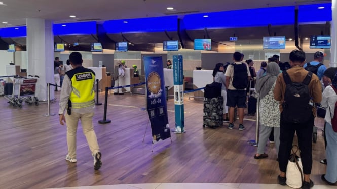 Aktifitas di bandara Lombok beberapa waktu lalu.