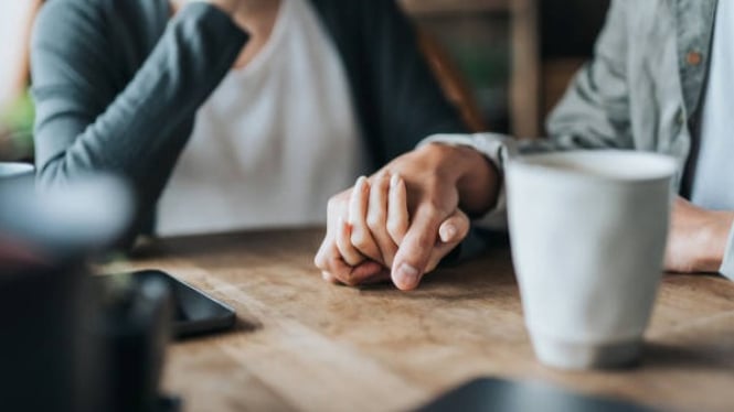 Pasangan yang percaya padamu selalu mendukungmu apa adanya