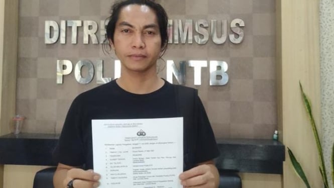 Ketua KUAT NTB, Mursidin lapor Polda
