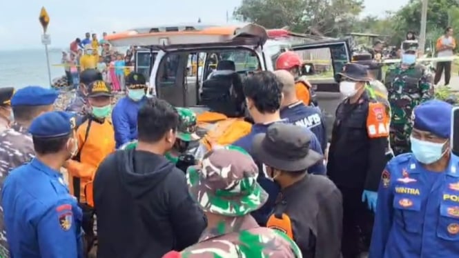 Satu jenazah dibawa ke RSUD Blambangan