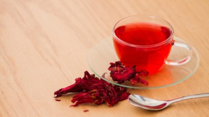 Teh Rosella Bali, Enak Diminum Kaya Manfaat
