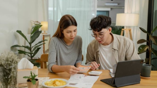 Belajar investasi dan terus rajin menabung, bantu menjaga finansial