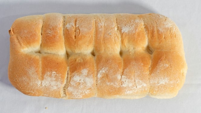 Roti sobek siap dinikmati hangat
